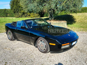 Porsche 944 S2